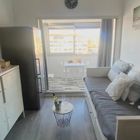 Apartment #sete Vue Port Parking Prive Plages 3min
